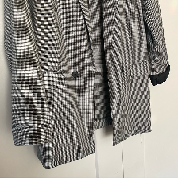 Dynamite Houndstooth Blazer - Picture 2 of 4